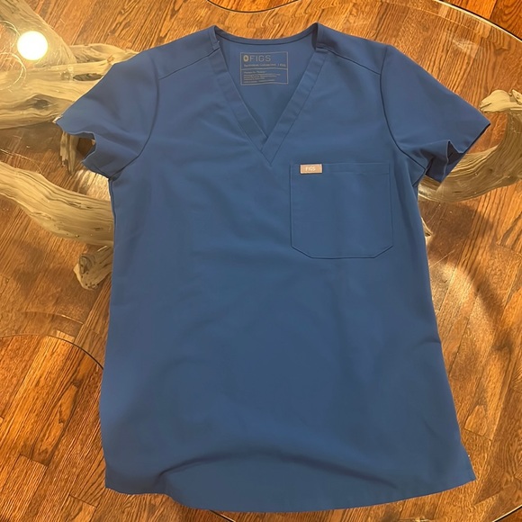 Figs xxs scrub top - Picture 1 of 3